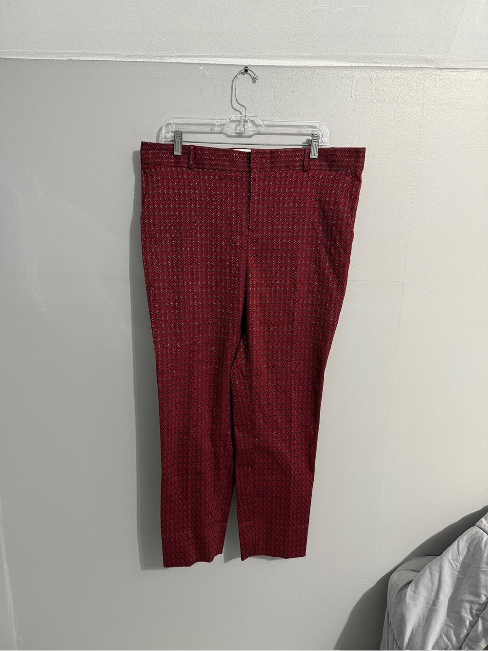 Banana Republic Pants Womens 14 Red Diamond Print Tapered Straight Work Office